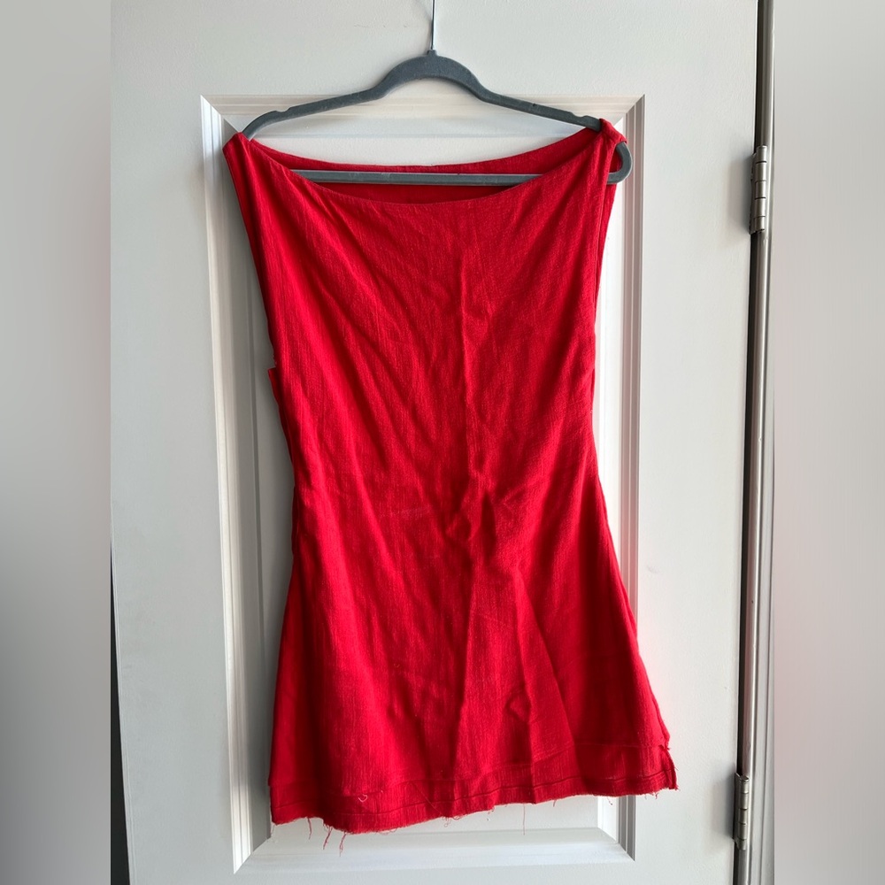 Boat neck red linen mini dress